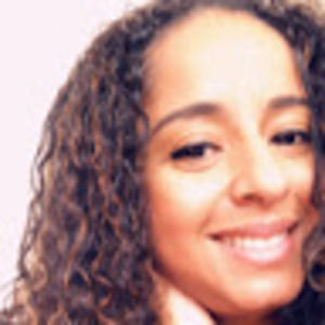 Meet your Posher, Dayana
